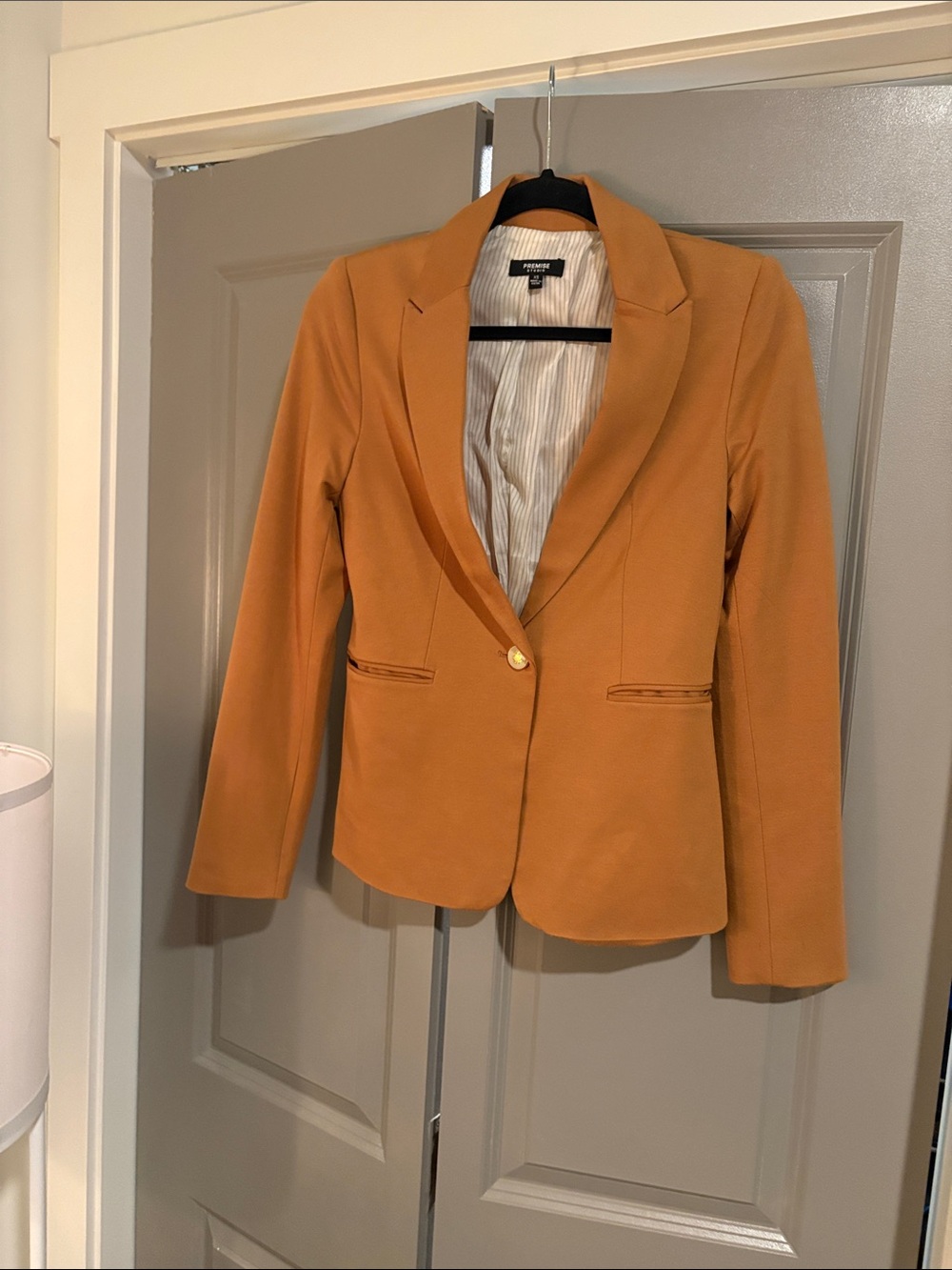 Premise Women's Single-Button Mustard Blazer
